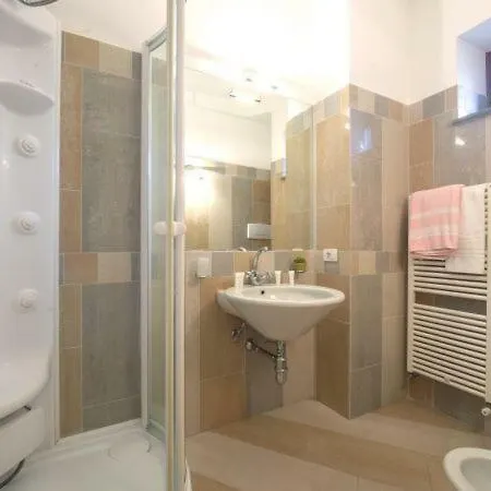 Vakantiehuis Sleeps 6 Wifi