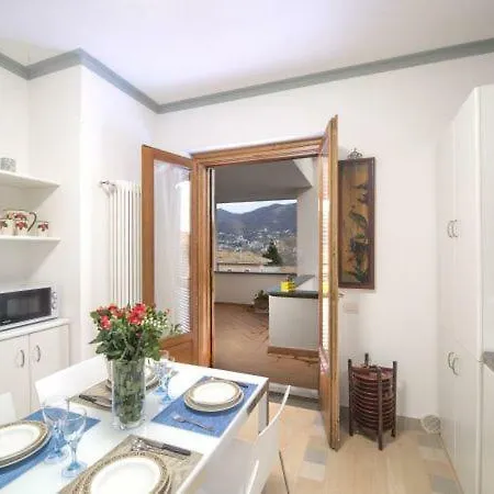 Sleeps 6 Wifi * Bomerano